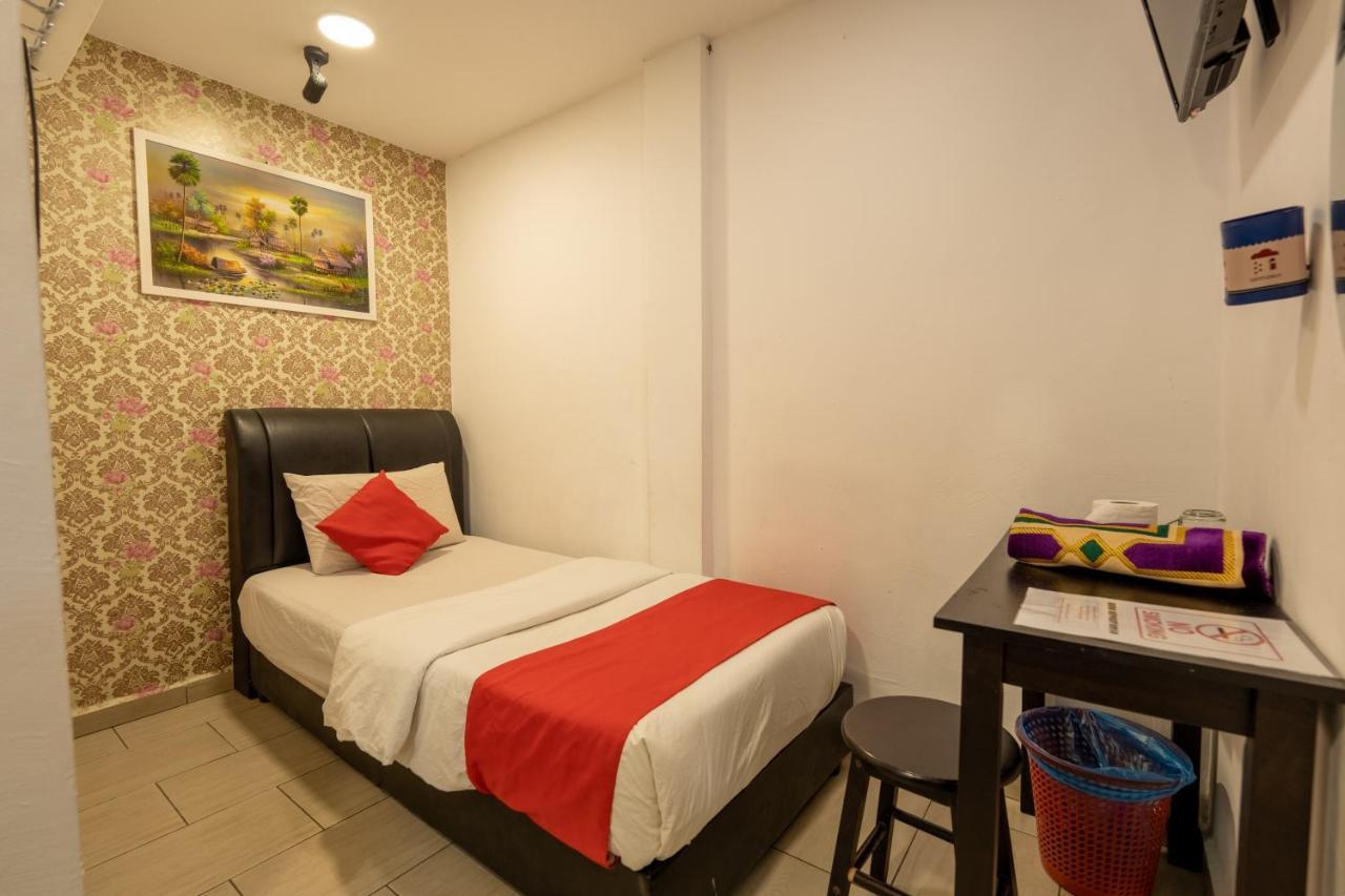 Mary J Hotel Family 10 Pax Room Кота Бару Екстериор снимка