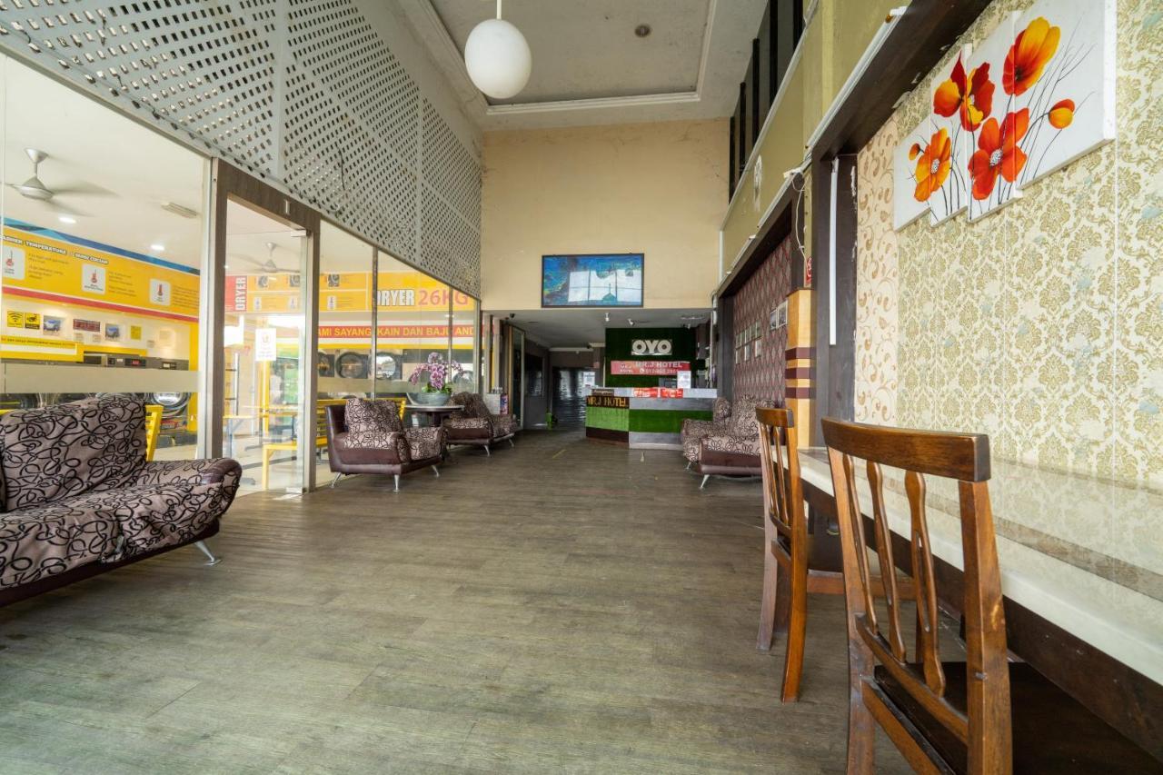 Mary J Hotel Family 10 Pax Room Кота Бару Екстериор снимка